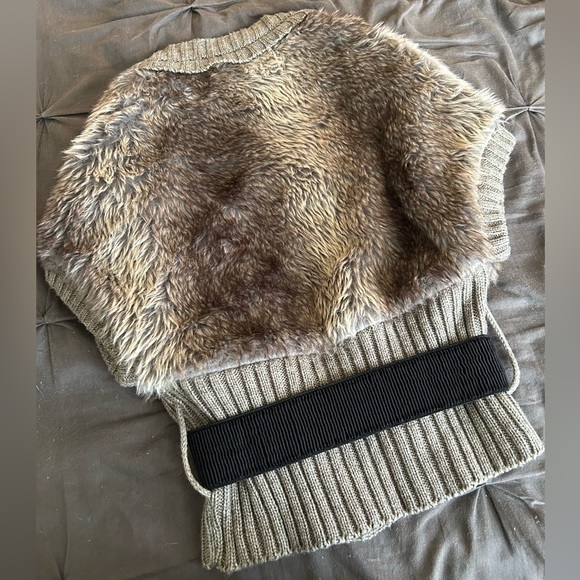 Faux fur belted sweater vest, gray/brown/taupe M - Picture 2 of 5